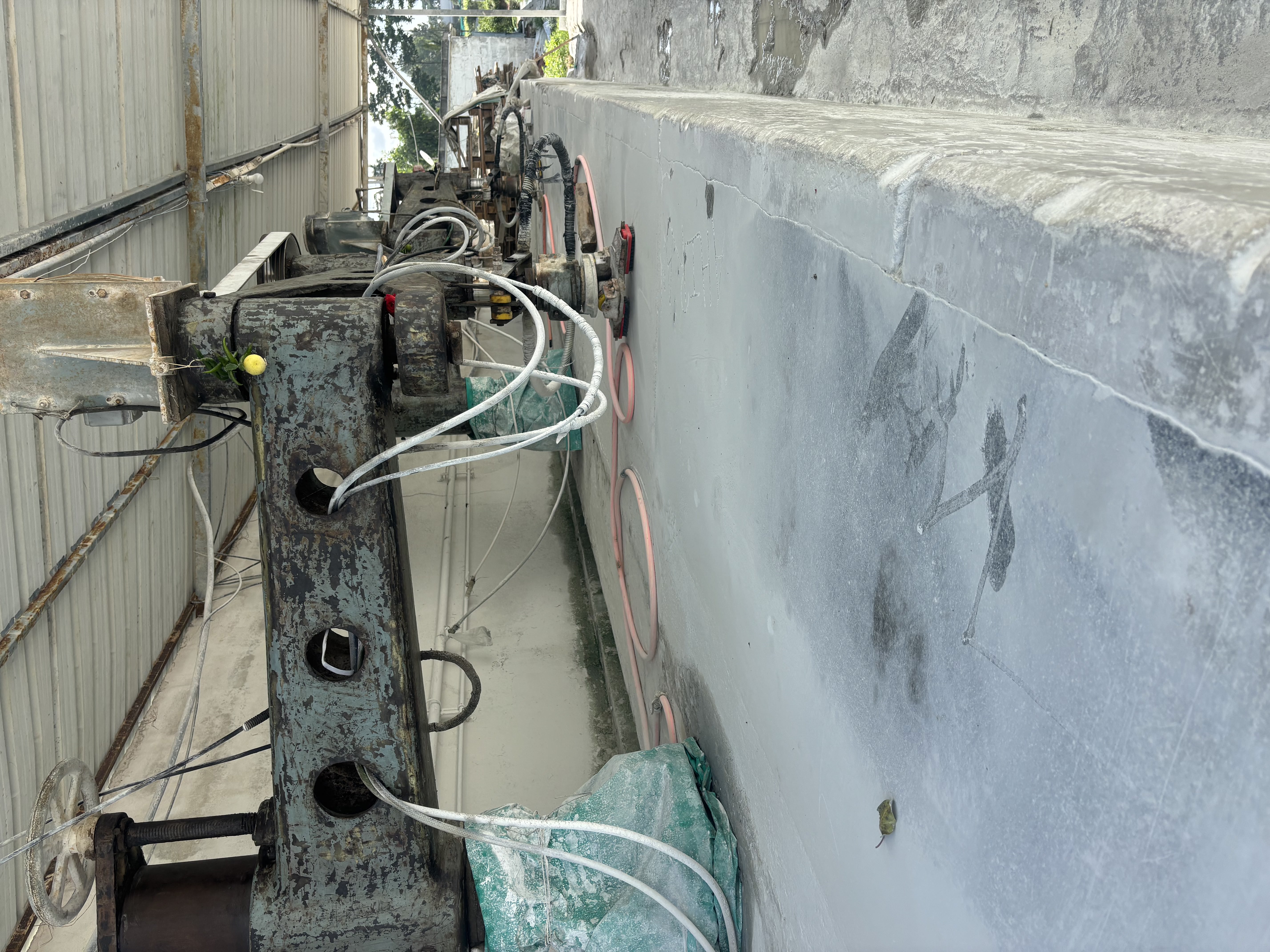 factory grey granite polished slab from Khushi Stone, Bangalore – Image 6